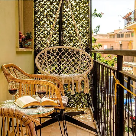 Casa Inzolia شقة جيارديني ناكسوس